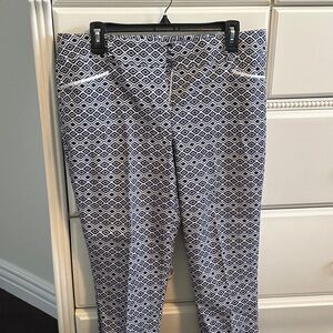 Women's Geometric Print Pants - Black and White